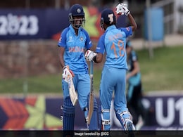 U19 World Cup: भारतीय महिला टीम ने न्यूजीलैंड को हराकर फाइनल में किया प्रवेश, श्वेता सहरावत ने जड़ा अर्धशतक  U19 World Cup: भारतीय महिला टीम ने न्यूजीलैंड को हराकर फाइनल में किया प्रवेश, श्वेता सहरावत ने जड़ा अर्धशतक