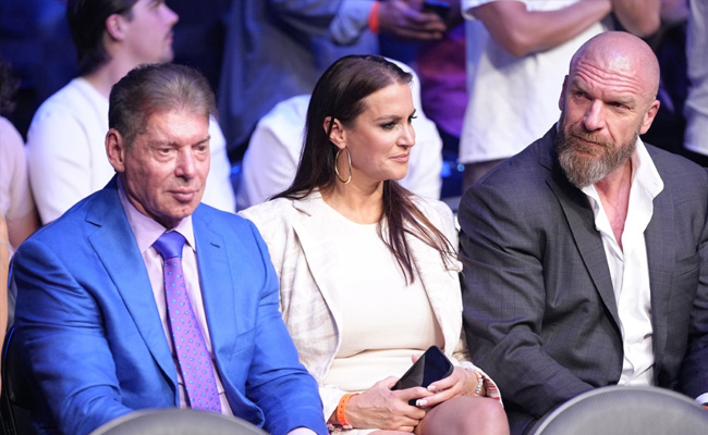 Stephanie McMahon Resigns From WWE Week After Father Vince Returns Amid Sale Buzz