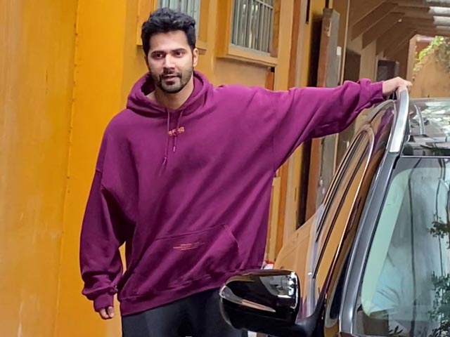 Strike A Pose Like Varun Dhawan