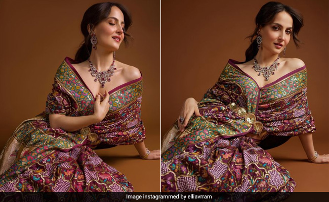 Elli AvrRam Takes Us To An Ethnic "Dream World" In A Chic <i>Bandhani Saree</i>