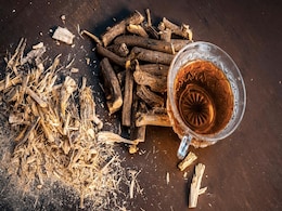 Skin से दाग धब्बे को हटाने है तो इस तरीके से इस्तेमाल करें मुलेठी, चेहरे पर बना रहेगा निखार Skin से दाग धब्बे को हटाने है तो इस तरीके से इस्तेमाल करें मुलेठी, चेहरे पर बना रहेगा निखार