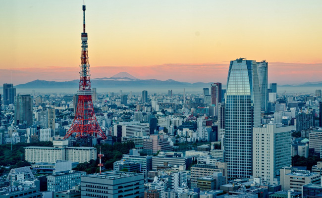 Japan Megaquake Alert Triggers Mass Hotel Cancellations, Disrupts Tourism