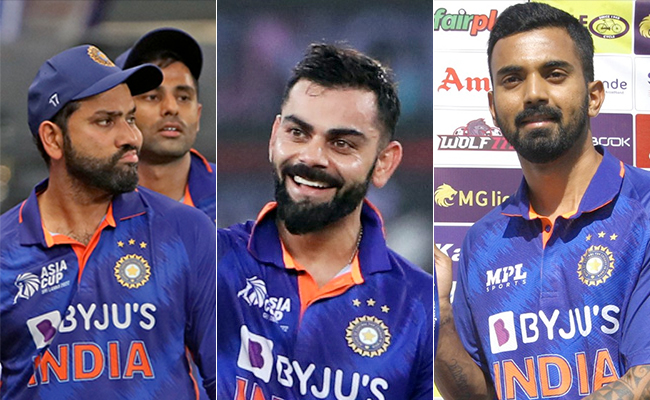 IND vs Srilanka 1st T20I : भारत की प्लेइंग इलेवन को लेकर बड़ी कन्फ्यूज़न, कौन लेगा रोहित-राहुल और कोहली की जगह