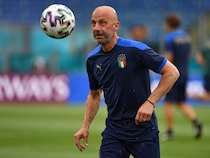 Gianluca Vialli, Former Italy Striker, Dies At 58