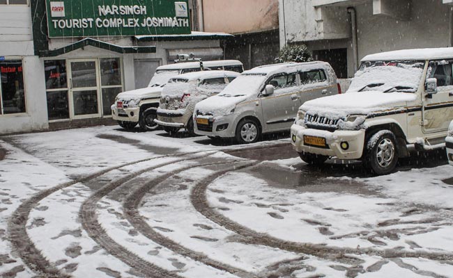 After Heavy Snowfall In Joshimath, Cracks Widen In Few Buildings: Official