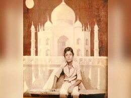 ताजमहल के सामने बैठा यह बच्चा नहीं है किसी पहचान का मोहताज, अपनी एक्टिंग से तीनों खान को भी दिखाए तारे, पहचाना क्या? ताजमहल के सामने बैठा यह बच्चा नहीं है किसी पहचान का मोहताज, अपनी एक्टिंग से तीनों खान को भी दिखाए तारे, पहचाना क्या?