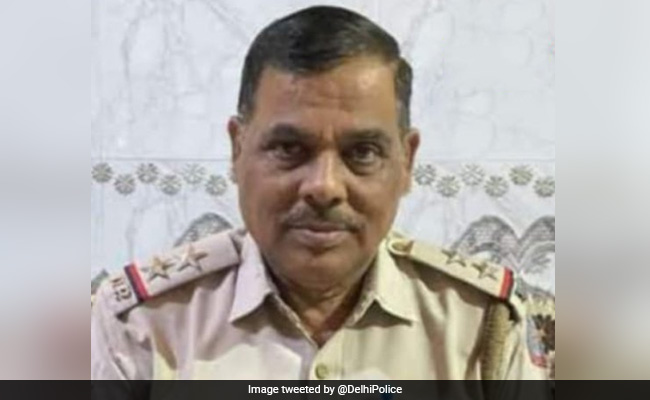 On-Duty Delhi Cop, Hit By Car, Dies Days Before Retirement