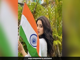 Republic Day Outfits: बच्चों के स्कूल के रिपब्लिक डे फंक्शन में जाने के लिए ऐसे हों तैयार, ये आउटफिट करें वियर Republic Day Outfits: बच्चों के स्कूल के रिपब्लिक डे फंक्शन में जाने के लिए ऐसे हों तैयार, ये आउटफिट करें वियर
