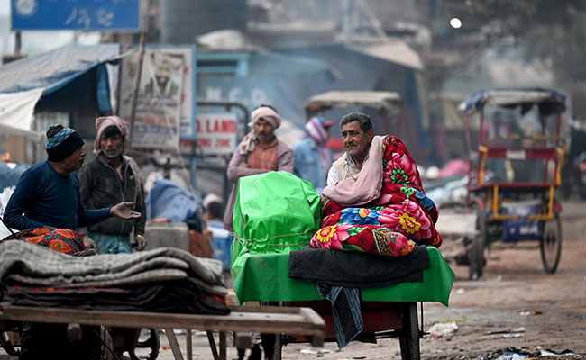 दिल्ली-एनसीआर में मौसम ने ली करवट, जानिए आने वाले दिनों में कैसा रहेगा मौसम?