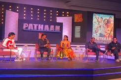 "Grateful For People's Love For <i>Pathaan</i>," Says SRK "Grateful For People's Love For <i>Pathaan</i>," Says SRK