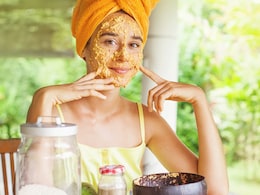 दशकों पहले बेसन में इस चीज को मिलाकर लगाती थीं दादी-नानी, चेहरे पर एक धब्बा भी नहीं आता था नजर  दशकों पहले बेसन में इस चीज को मिलाकर लगाती थीं दादी-नानी, चेहरे पर एक धब्बा भी नहीं आता था नजर