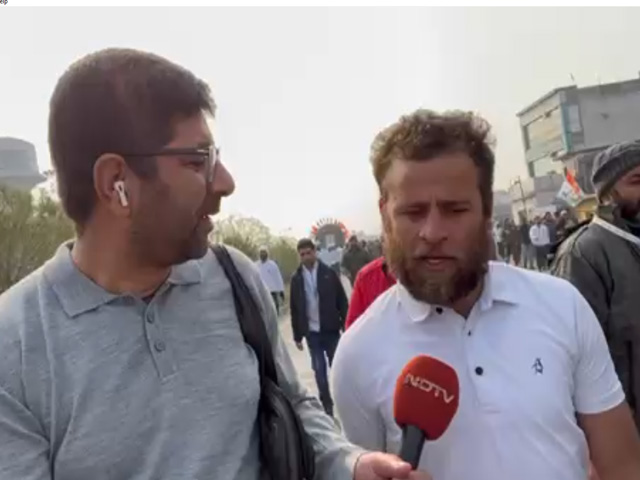 Watch: Rahul Gandhi's Look-Alike Joins Congress Yatra In Jammu