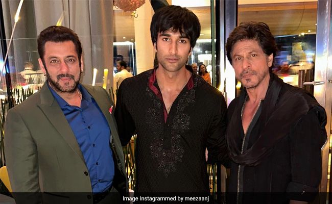 Viral: A Blockbuster "Khan Sandwich" - Shah Rukh And Salman With Meezaan Jaaferi