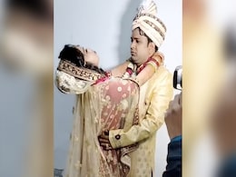 Wedding Shoot में दूल्हा दुल्हन ने दिए ऐसे मजेदार पोज, देखती रह गई पब्लिक! Wedding Shoot में दूल्हा दुल्हन ने दिए ऐसे मजेदार पोज, देखती रह गई पब्लिक!
