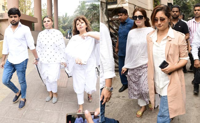 Rashami Desai Pays Final Respect To Rakhi Sawant's Mom Jaya Bheda