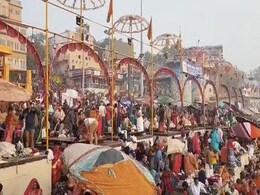 वाराणसी : मौनी अमावस्या के दिन लोगों ने गंगा में लगाई आस्था की डुबकी वाराणसी : मौनी अमावस्या के दिन लोगों ने गंगा में लगाई आस्था की डुबकी