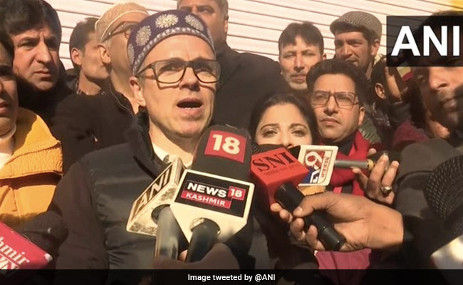 'एक राष्ट्र-एक चुनाव': उमर ने केंद्र को लोकसभा के साथ जम्मू-कश्मीर विधानसभा चुनाव कराने की चुनौती दी 'एक राष्ट्र-एक चुनाव': उमर ने केंद्र को लोकसभा के साथ जम्मू-कश्मीर विधानसभा चुनाव कराने की चुनौती दी