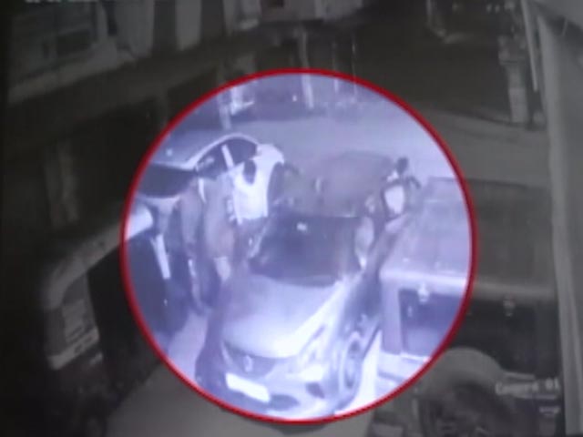 Delhi Car Horror: CCTV Footage Shows Accused Abandoning Car After Accident
