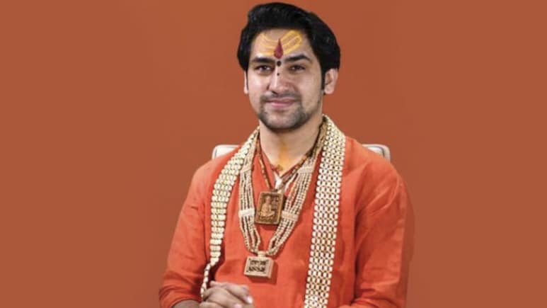 अब तो हिंदुओं के अस्तित्व पर ही... बांग्लादेश में अल्पसंख्यकों पर हो रहे अत्याचार को लेकर धीरेंद्र शास्त्री का बड़ा बयान