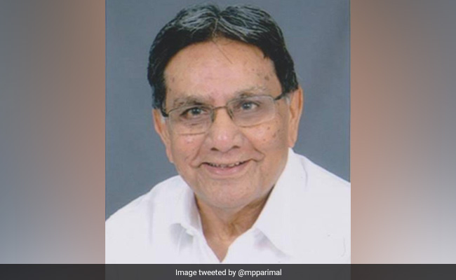 Senior Gujarat High Court Lawyer Krishnakant Vakharia Dies At 92