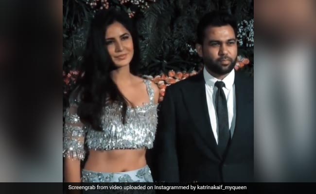 कैटरीना कैफ ने 'टाइगर जिंदा है' के डायरेक्टर के बर्थडे पर शेयर की अनसीन तस्वीरें, साड़ी में एक्ट्रेस की क्यूट फोटो देख फिदा हुए फैंस