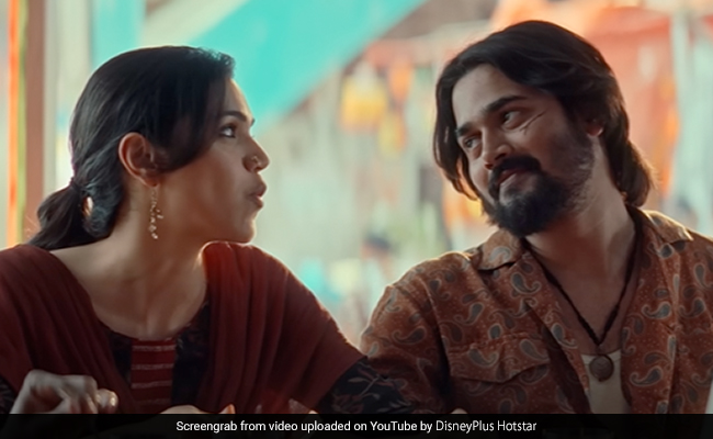 <i>Taaza Khabar</i> Review: Bhuvan Bam And Shriya Pilgaonkar's Series Is A Desultory Affair