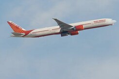 Drunk Man Urinates On Woman In New York-Delhi Air India Flight Drunk Man Urinates On Woman In New York-Delhi Air India Flight