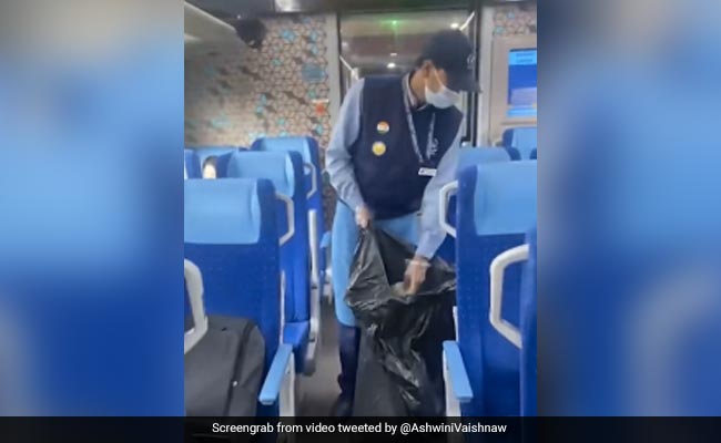 Railway Minister's "Cleaning" Video After Viral Vande Bharat Garbage Pic