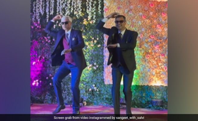 Watch: Elderly Men Dance On '<i>Bade Miyan Chote Miyan</i>' At Wedding, Win Internet With Their Moves