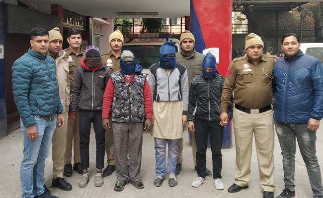 महिला ने दिया था रेहड़ी वालों को लोन, वापस मांगने पर कर डाला कत्ल और दफना दिया कब्रिस्तान में