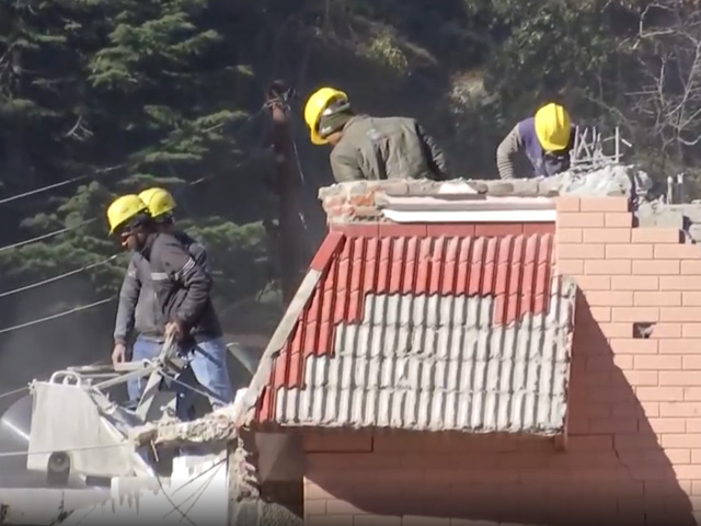 Demolition Of Unsafe Buildings Underway In Joshimath