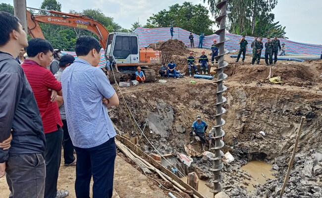 Massive Rescue Op For 10-Year-Old Who Fell Into 35-Metre Hole In Vietnam