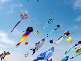 Makar Sankranti मनाने के लिए भारत के इन 7 शहरों की कर सकते हैं सैर, पतंगबाजी का आएगा असली मजा Makar Sankranti मनाने के लिए भारत के इन 7 शहरों की कर सकते हैं सैर, पतंगबाजी का आएगा असली मजा