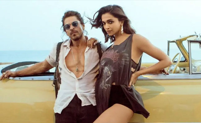 <i>Pathaan</i> Box Office Collection Day 28: Shah Rukh Khan's Film Makes Landmark 500 Crore - A Timeline