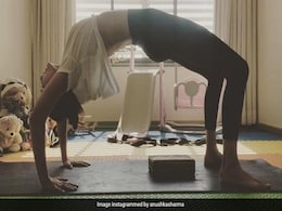 Let Anushka Sharma Be Your Weekend Fitness Inspiration. See Her Yoga Post Let Anushka Sharma Be Your Weekend Fitness Inspiration. See Her Yoga Post