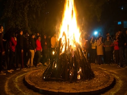 Happy Lohri 2024: Wishes, Messages, Photos, Images, Facebook And WhatsApp Status Happy Lohri 2024: Wishes, Messages, Photos, Images, Facebook And WhatsApp Status