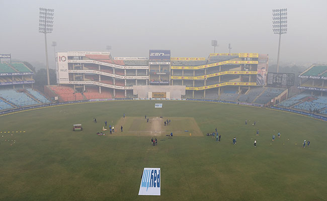 ICC World Cup 2023 : भारत-अफगानिस्तान का मुकाबला आज, क्या दिल्ली में फिर से बरसेंगे रन? जानिए पिच रिपोर्ट...