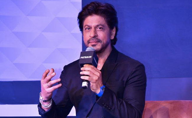 Video: Toddler Says She Didn't Like <i>'Pathaan'</i>, Shah Rukh Khan's Reply