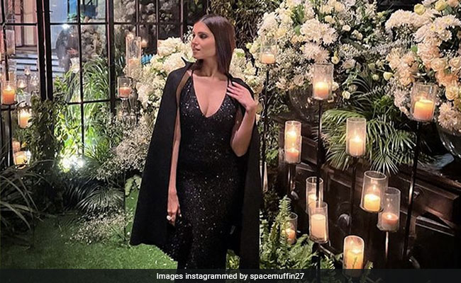 All The Stars From Mussoorie's Midnight Sky Make Their Way To Tara Sutaria's Gown