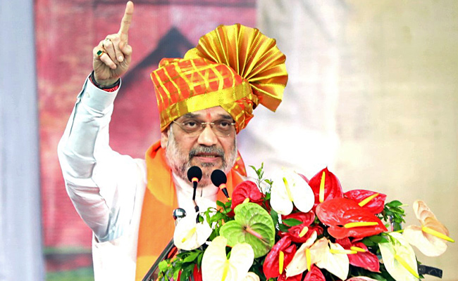 "Those Who Believe In Tipu Sultan...": Amit Shah In Karnataka