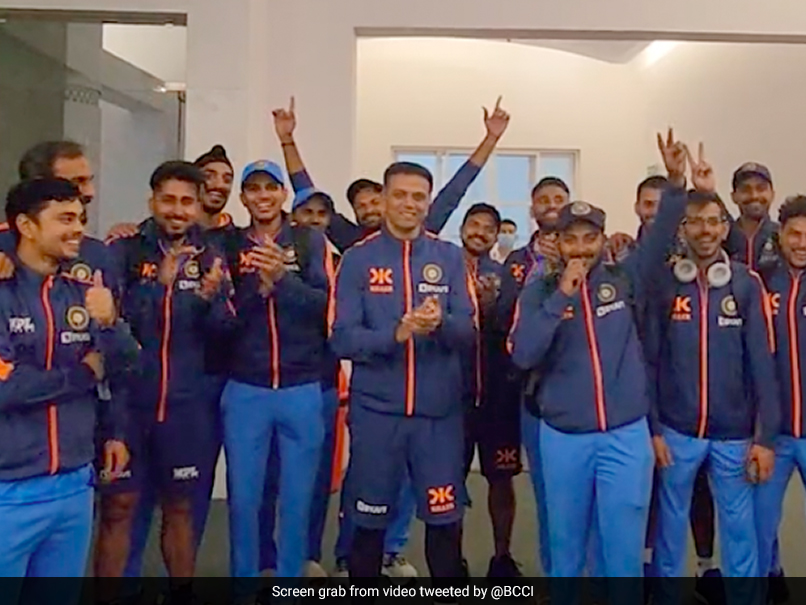 Video: राहुल द्रविड़ ने पृथ्वी श़ॉ के जरिए भेजा भारतीय U-19 महिला टीम को बधाई संदेश