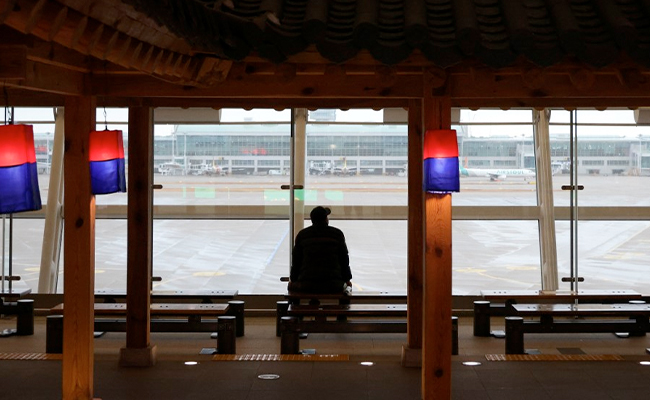 South Korea Searching For Covid-Positive Chinese Flyer Missing From Quarantine