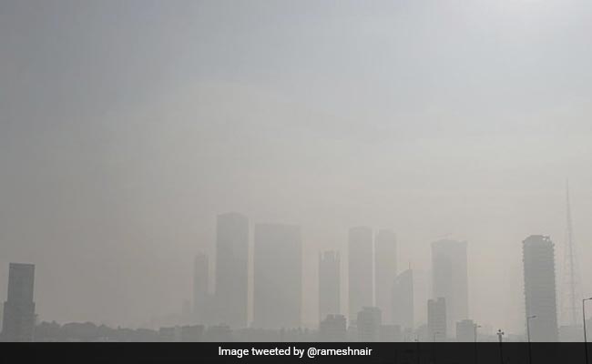 Mumbai Air Quality Improves Marginally After Being 'Very Poor' For 6 Days