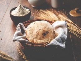 Roti ke totke : रोटी से जुड़े ये टोटके करने से दूर होते हैं ये वास्तु दोष, आप भी करिए एकबार Roti ke totke : रोटी से जुड़े ये टोटके करने से दूर होते हैं ये वास्तु दोष, आप भी करिए एकबार