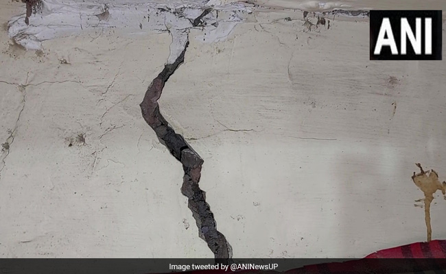 Now, Cracks And Leaks Appear In Houses In UP's Aligarh