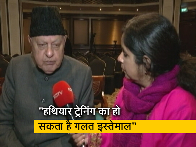 जम्मू-कश्मीर में VDC को हथियारों की ट्रेनिंग का कई राजनीतिक दलों ने किया विरोध, कहा- नीति पर हो फिर विचार