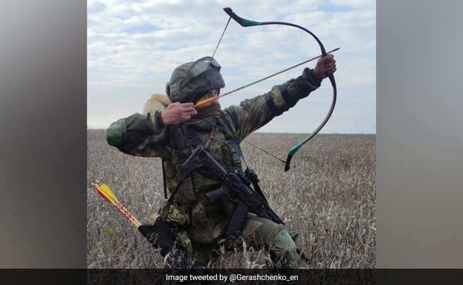 Russian Soldier Using Bow And Arrow During Ukraine War Gets Mocked Online