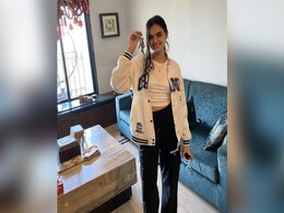 'ये है मोहब्बतें' की 'छोटी रूही' रुहानिका धवन ने खरीदा आलीशान घर, महज 15 साल की उम्र में किया सपना पूरा 'ये है मोहब्बतें' की 'छोटी रूही' रुहानिका धवन ने खरीदा आलीशान घर, महज 15 साल की उम्र में किया सपना पूरा