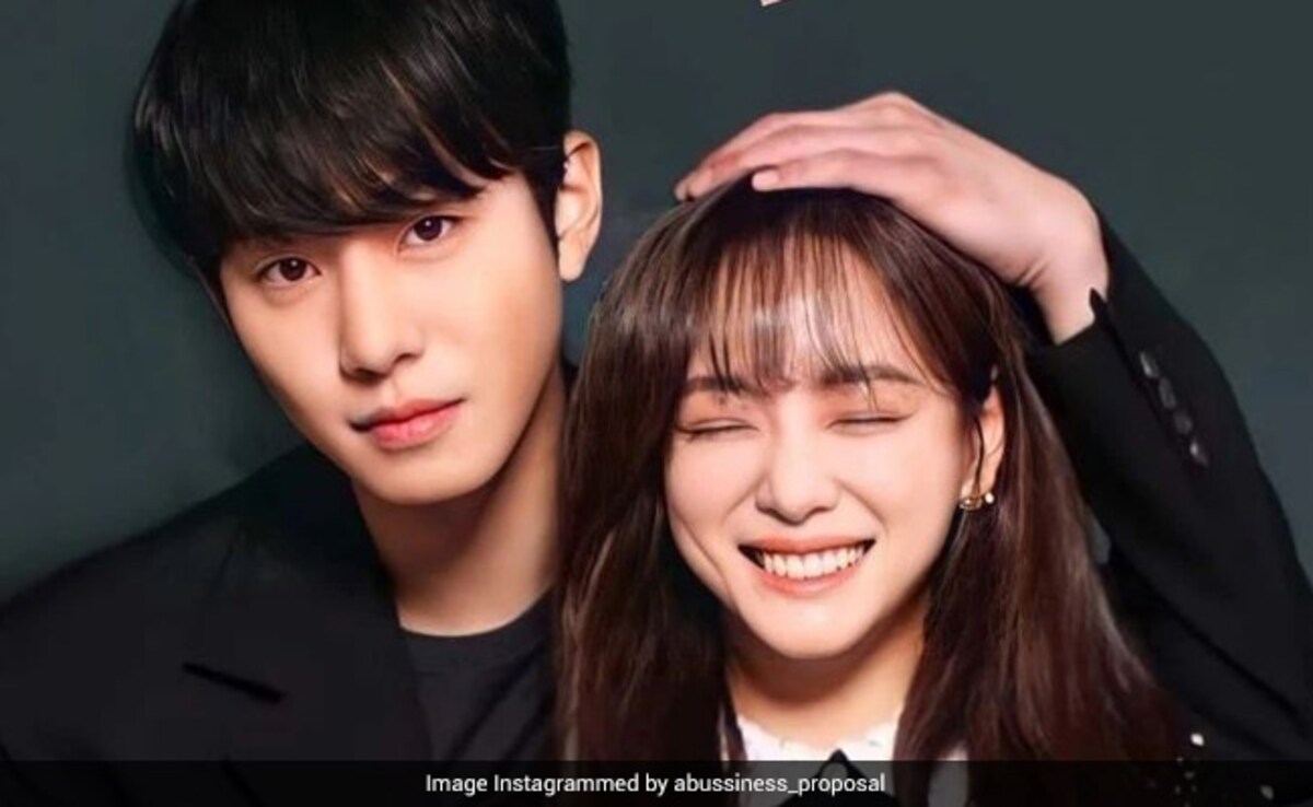 10 Best Kdramas To Watch With Steamy Office Romances On Netflix