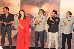 Golden Globe Awards: RRR Stars Alia Bhatt, Ajay Devgn's Shout Out To Naatu Naatu Golden Globe Awards: RRR Stars Alia Bhatt, Ajay Devgn's Shout Out To Naatu Naatu